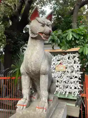 笠䅣稲荷神社の{uncategorized: "未分類", other: "その他", undefined: "問題あり", building: "その他建物", grave: "お墓", sacred_gate: "鳥居", guardian: "狛犬", statue: "像", buddha: "仏像", history: "歴史", nature: "自然", garden: "庭園", animal: "動物", pagoda: "塔", temizu: "手水舎", mountain_gate: "山門・神門", sanctuary: "本殿・本堂", subordinate: "末社・摂社", art: "芸術", scenery: "景色", jizo: "地蔵", ema: "絵馬", goshuin: "御朱印", omikuji: "おみくじ", items: "授与品その他", amulet: "お守り", goshuincho: "御朱印帳", eats: "食事", festival: "お祭り", votive_dance: "神楽", shichigosan: "七五三参", wedding: "結婚式", experience: "体験その他", initially: "初詣", around: "周辺", anti_infection: "感染症対策"}
