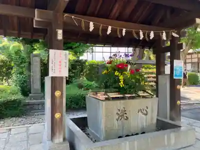 松陰神社の手水舎