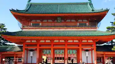 平安神宮の山門・神門