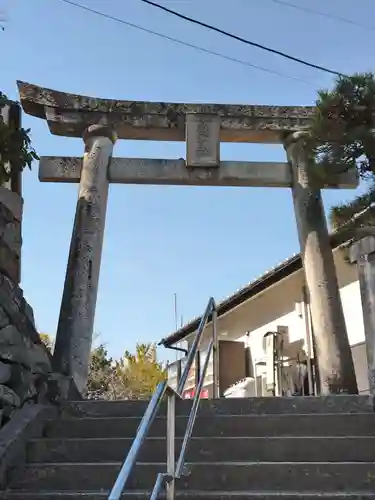 奥平神社の鳥居