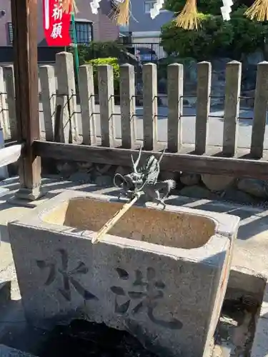 星神社の手水舎