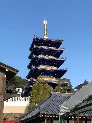 中山寺の塔