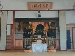 根石寺の本殿