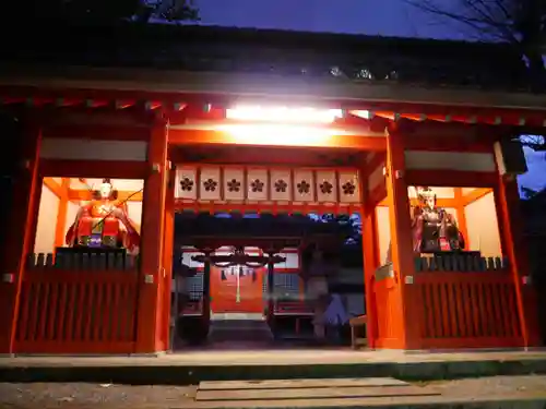 金澤神社の山門・神門