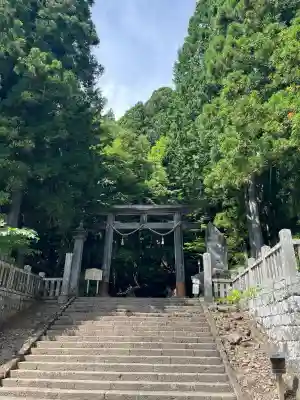 戸隠神社宝光社の{uncategorized: "未分類", other: "その他", undefined: "問題あり", building: "その他建物", grave: "お墓", sacred_gate: "鳥居", guardian: "狛犬", statue: "像", buddha: "仏像", history: "歴史", nature: "自然", garden: "庭園", animal: "動物", pagoda: "塔", temizu: "手水舎", mountain_gate: "山門・神門", sanctuary: "本殿・本堂", subordinate: "末社・摂社", art: "芸術", scenery: "景色", jizo: "地蔵", ema: "絵馬", goshuin: "御朱印", omikuji: "おみくじ", items: "授与品その他", amulet: "お守り", goshuincho: "御朱印帳", eats: "食事", festival: "お祭り", votive_dance: "神楽", shichigosan: "七五三参", wedding: "結婚式", experience: "体験その他", initially: "初詣", around: "周辺", anti_infection: "感染症対策"}