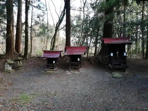 帳附神社の末社