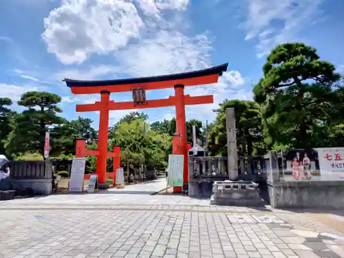 白山神社の鳥居