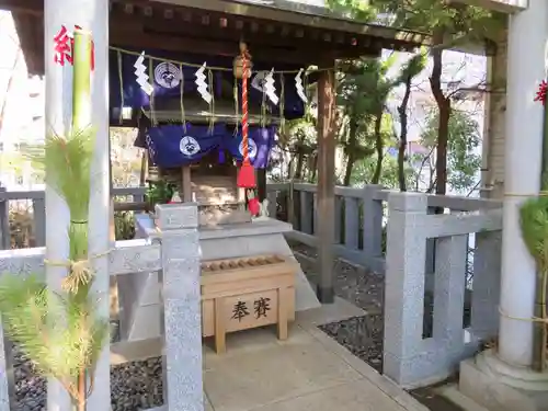 市谷亀岡八幡宮の末社・摂社