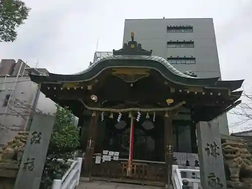 鵲森宮の本殿・本堂