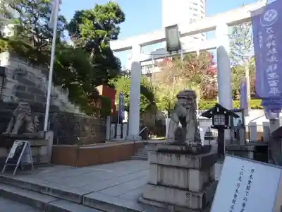 乃木神社の鳥居