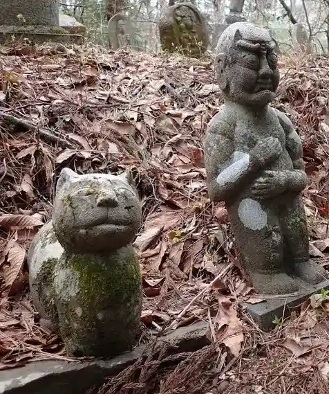 修那羅山安宮神社の{uncategorized: "未分類", other: "その他", undefined: "問題あり", building: "その他建物", grave: "お墓", sacred_gate: "鳥居", guardian: "狛犬", statue: "像", buddha: "仏像", history: "歴史", nature: "自然", garden: "庭園", animal: "動物", pagoda: "塔", temizu: "手水舎", mountain_gate: "山門・神門", sanctuary: "本殿・本堂", subordinate: "末社・摂社", art: "芸術", scenery: "景色", jizo: "地蔵", ema: "絵馬", goshuin: "御朱印", omikuji: "おみくじ", items: "授与品その他", amulet: "お守り", goshuincho: "御朱印帳", eats: "食事", festival: "お祭り", votive_dance: "神楽", shichigosan: "七五三参", wedding: "結婚式", experience: "体験その他", initially: "初詣", around: "周辺", anti_infection: "感染症対策"}
