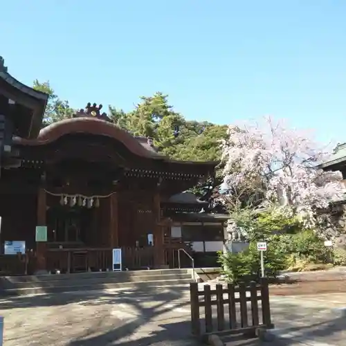 玉川神社の本殿・本堂