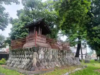 神明神社の{uncategorized: "未分類", other: "その他", undefined: "問題あり", building: "その他建物", grave: "お墓", sacred_gate: "鳥居", guardian: "狛犬", statue: "像", buddha: "仏像", history: "歴史", nature: "自然", garden: "庭園", animal: "動物", pagoda: "塔", temizu: "手水舎", mountain_gate: "山門・神門", sanctuary: "本殿・本堂", subordinate: "末社・摂社", art: "芸術", scenery: "景色", jizo: "地蔵", ema: "絵馬", goshuin: "御朱印", omikuji: "おみくじ", items: "授与品その他", amulet: "お守り", goshuincho: "御朱印帳", eats: "食事", festival: "お祭り", votive_dance: "神楽", shichigosan: "七五三参", wedding: "結婚式", experience: "体験その他", initially: "初詣", around: "周辺", anti_infection: "感染症対策"}