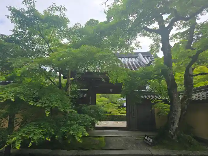西明寺(滋賀県)