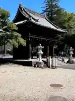 八事山 興正寺の山門・神門