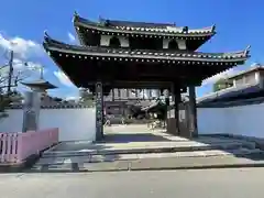 久米田寺の山門