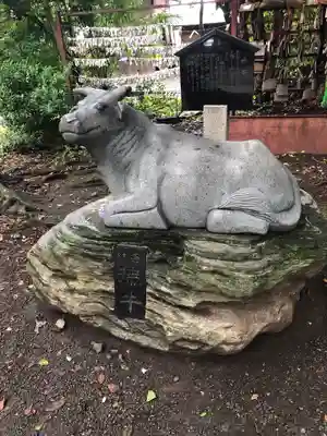 牛倉神社の狛犬