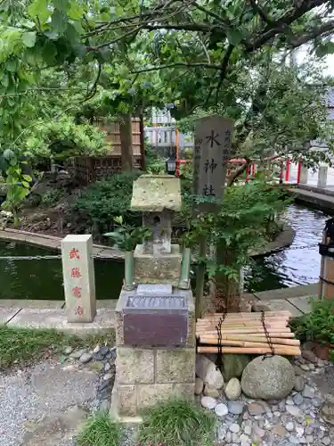 相模国総社六所神社の末社