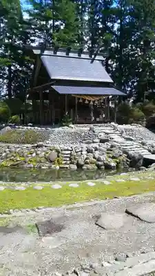 唐松神社の本殿・本堂