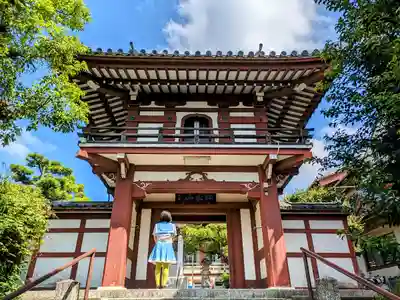 月心寺の山門・神門