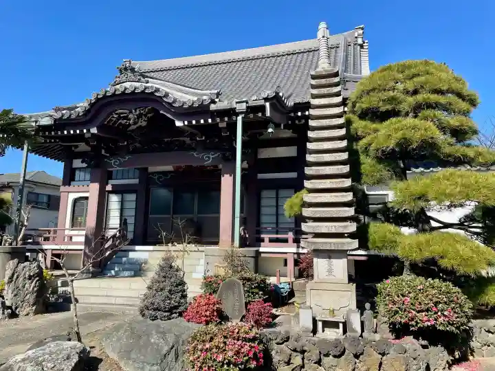 円頓寺の{uncategorized: "未分類", other: "その他", undefined: "問題あり", building: "その他建物", grave: "お墓", sacred_gate: "鳥居", guardian: "狛犬", statue: "像", buddha: "仏像", history: "歴史", nature: "自然", garden: "庭園", animal: "動物", pagoda: "塔", temizu: "手水舎", mountain_gate: "山門・神門", sanctuary: "本殿・本堂", subordinate: "末社・摂社", art: "芸術", scenery: "景色", jizo: "地蔵", ema: "絵馬", goshuin: "御朱印", omikuji: "おみくじ", items: "授与品その他", amulet: "お守り", goshuincho: "御朱印帳", eats: "食事", festival: "お祭り", votive_dance: "神楽", shichigosan: "七五三参", wedding: "結婚式", experience: "体験その他", initially: "初詣", around: "周辺", anti_infection: "感染症対策"}
