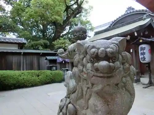 石切劔箭神社の狛犬