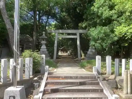 月之宮社の鳥居