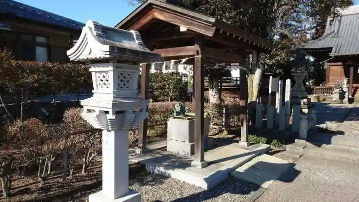 人丸神社(小中町)の手水舎