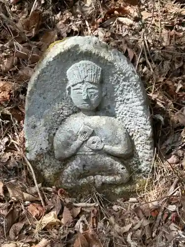 修那羅山安宮神社の{uncategorized: "未分類", other: "その他", undefined: "問題あり", building: "その他建物", grave: "お墓", sacred_gate: "鳥居", guardian: "狛犬", statue: "像", buddha: "仏像", history: "歴史", nature: "自然", garden: "庭園", animal: "動物", pagoda: "塔", temizu: "手水舎", mountain_gate: "山門・神門", sanctuary: "本殿・本堂", subordinate: "末社・摂社", art: "芸術", scenery: "景色", jizo: "地蔵", ema: "絵馬", goshuin: "御朱印", omikuji: "おみくじ", items: "授与品その他", amulet: "お守り", goshuincho: "御朱印帳", eats: "食事", festival: "お祭り", votive_dance: "神楽", shichigosan: "七五三参", wedding: "結婚式", experience: "体験その他", initially: "初詣", around: "周辺", anti_infection: "感染症対策"}