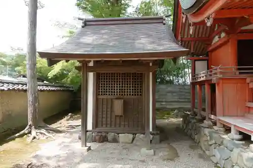 多田神社の末社