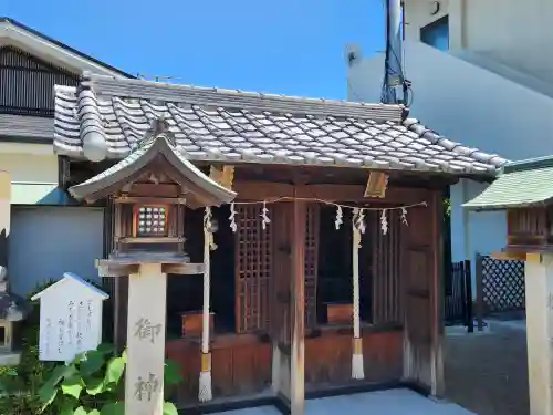 柿本神社の末社