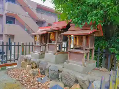川嶋神社(川村町)の末社・摂社