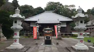 光恩寺の本殿・本堂