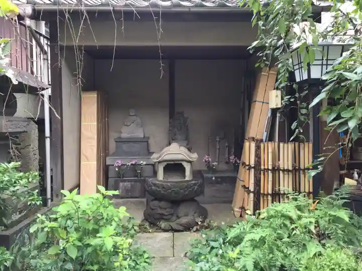 明王院のその他建物