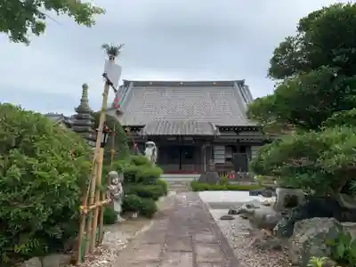 長福寺の本殿・本堂