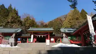 日光二荒山神社中宮祠の山門・神門