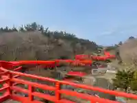 高山稲荷神社の{uncategorized: "未分類", other: "その他", undefined: "問題あり", building: "その他建物", grave: "お墓", sacred_gate: "鳥居", guardian: "狛犬", statue: "像", buddha: "仏像", history: "歴史", nature: "自然", garden: "庭園", animal: "動物", pagoda: "塔", temizu: "手水舎", mountain_gate: "山門・神門", sanctuary: "本殿・本堂", subordinate: "末社・摂社", art: "芸術", scenery: "景色", jizo: "地蔵", ema: "絵馬", goshuin: "御朱印", omikuji: "おみくじ", items: "授与品その他", amulet: "お守り", goshuincho: "御朱印帳", eats: "食事", festival: "お祭り", votive_dance: "神楽", shichigosan: "七五三参", wedding: "結婚式", experience: "体験その他", initially: "初詣", around: "周辺", anti_infection: "感染症対策"}