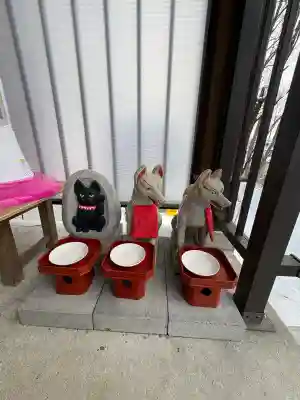 清田稲荷神社の{uncategorized: "未分類", other: "その他", undefined: "問題あり", building: "その他建物", grave: "お墓", sacred_gate: "鳥居", guardian: "狛犬", statue: "像", buddha: "仏像", history: "歴史", nature: "自然", garden: "庭園", animal: "動物", pagoda: "塔", temizu: "手水舎", mountain_gate: "山門・神門", sanctuary: "本殿・本堂", subordinate: "末社・摂社", art: "芸術", scenery: "景色", jizo: "地蔵", ema: "絵馬", goshuin: "御朱印", omikuji: "おみくじ", items: "授与品その他", amulet: "お守り", goshuincho: "御朱印帳", eats: "食事", festival: "お祭り", votive_dance: "神楽", shichigosan: "七五三参", wedding: "結婚式", experience: "体験その他", initially: "初詣", around: "周辺", anti_infection: "感染症対策"}