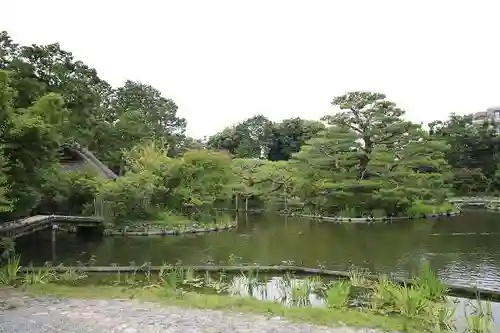 梅宮大社の庭園