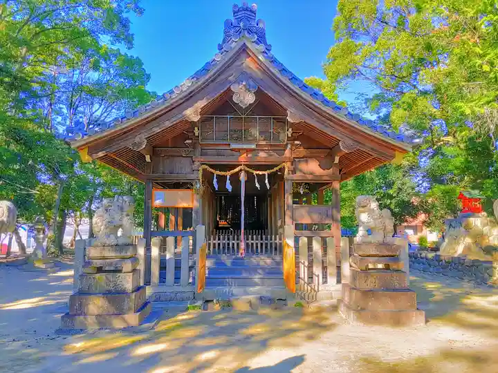 川曲神社(子生和町)の本殿・本堂
