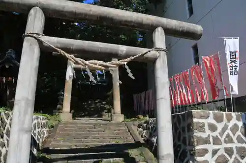 愛宕神社の鳥居