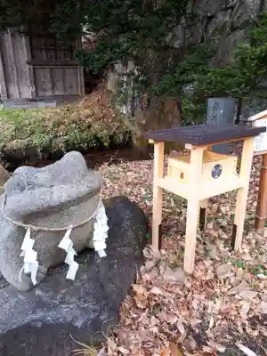 土津神社|こどもと出世の神さまの狛犬