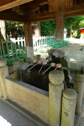 宇太水分神社の手水舎