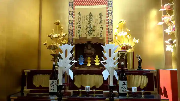 清蓮寺の本殿・本堂