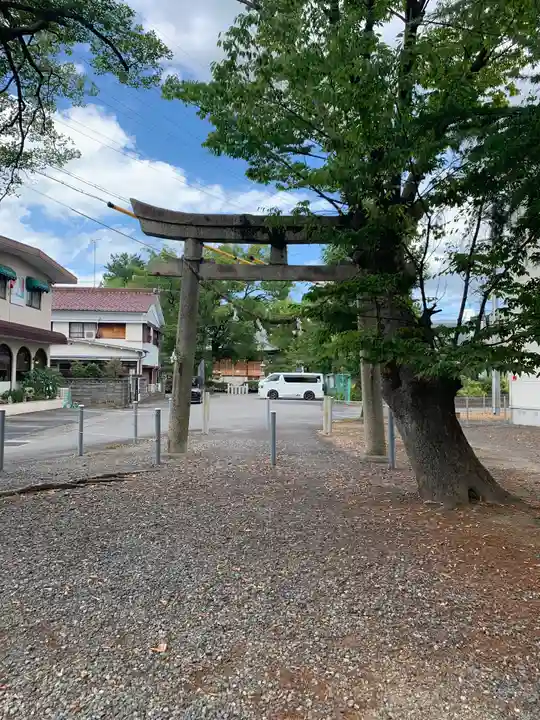 本莊神社の鳥居