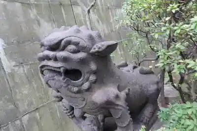 正一位若宮商工稲荷大明神の狛犬