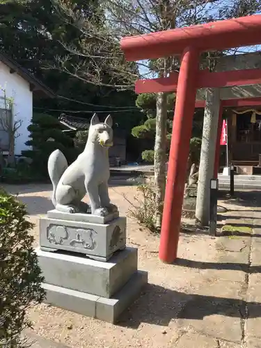 開運稲荷神社の狛犬