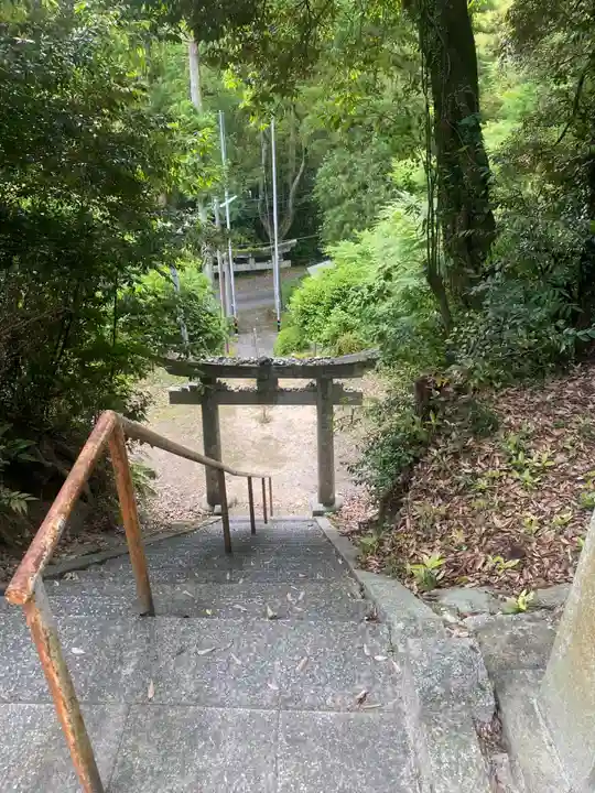 佐谷神社の鳥居
