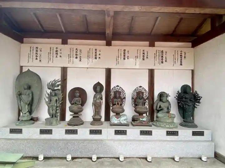 橋寺 放生院の仏像