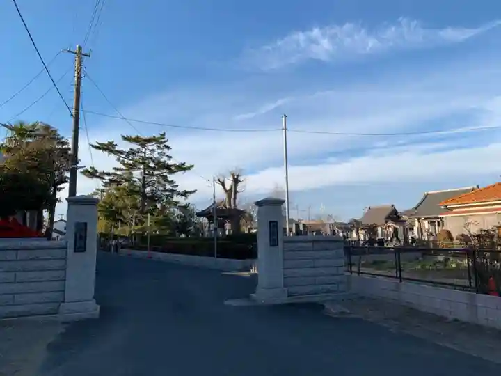 本行寺の山門・神門